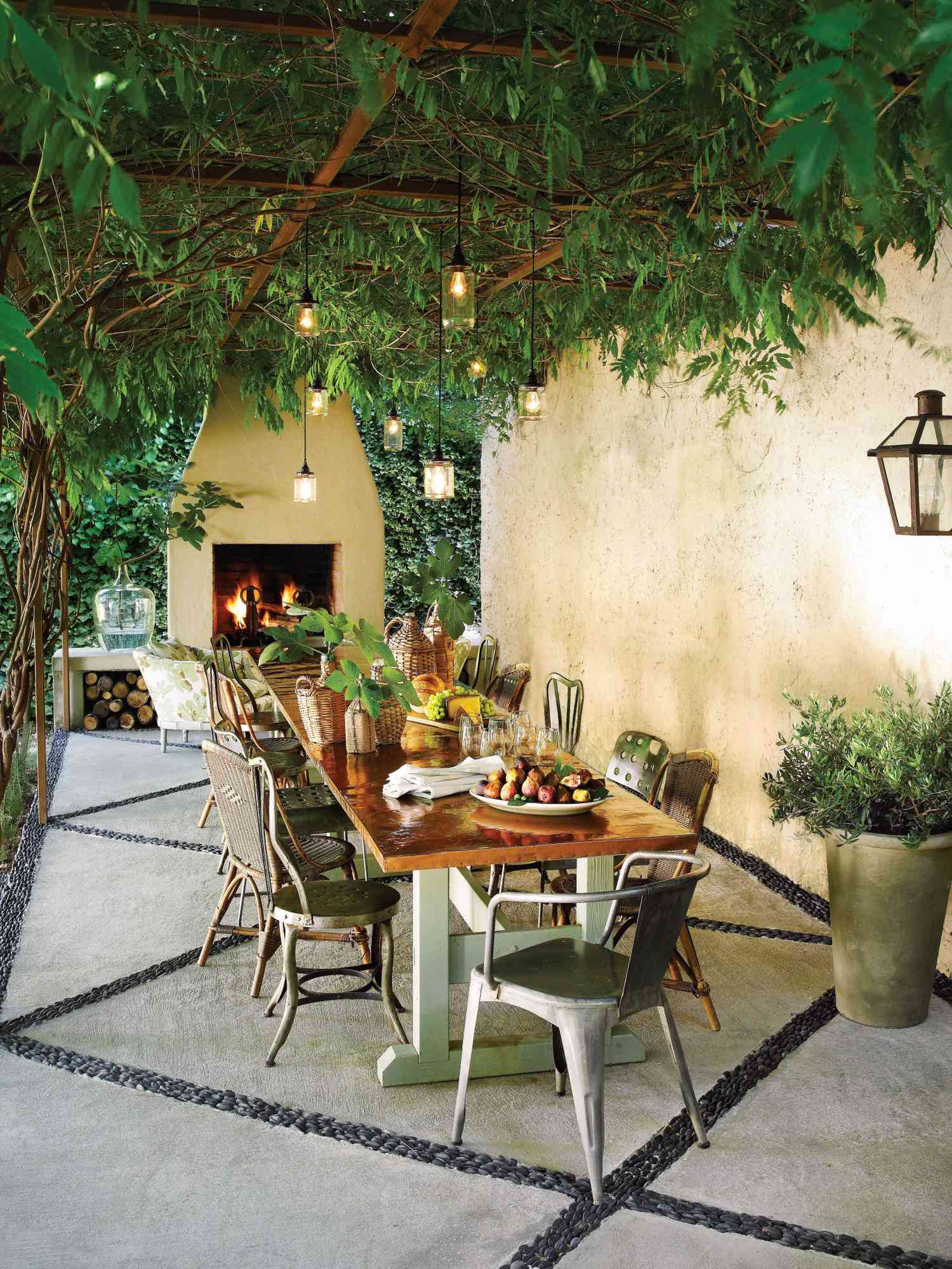 Inviting Patio Makeover